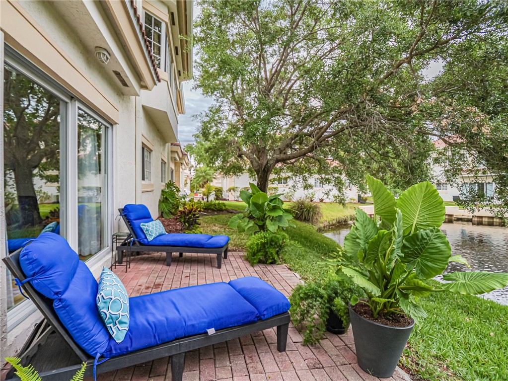 536 7th Square Southwest, Unit 103 Vero Beach, FL 32962 - Photo 24 of 34