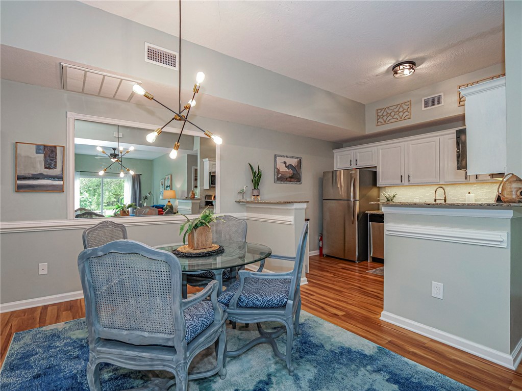 536 7th Square Southwest, Unit 103 Vero Beach, FL 32962 - Photo 7 of 34