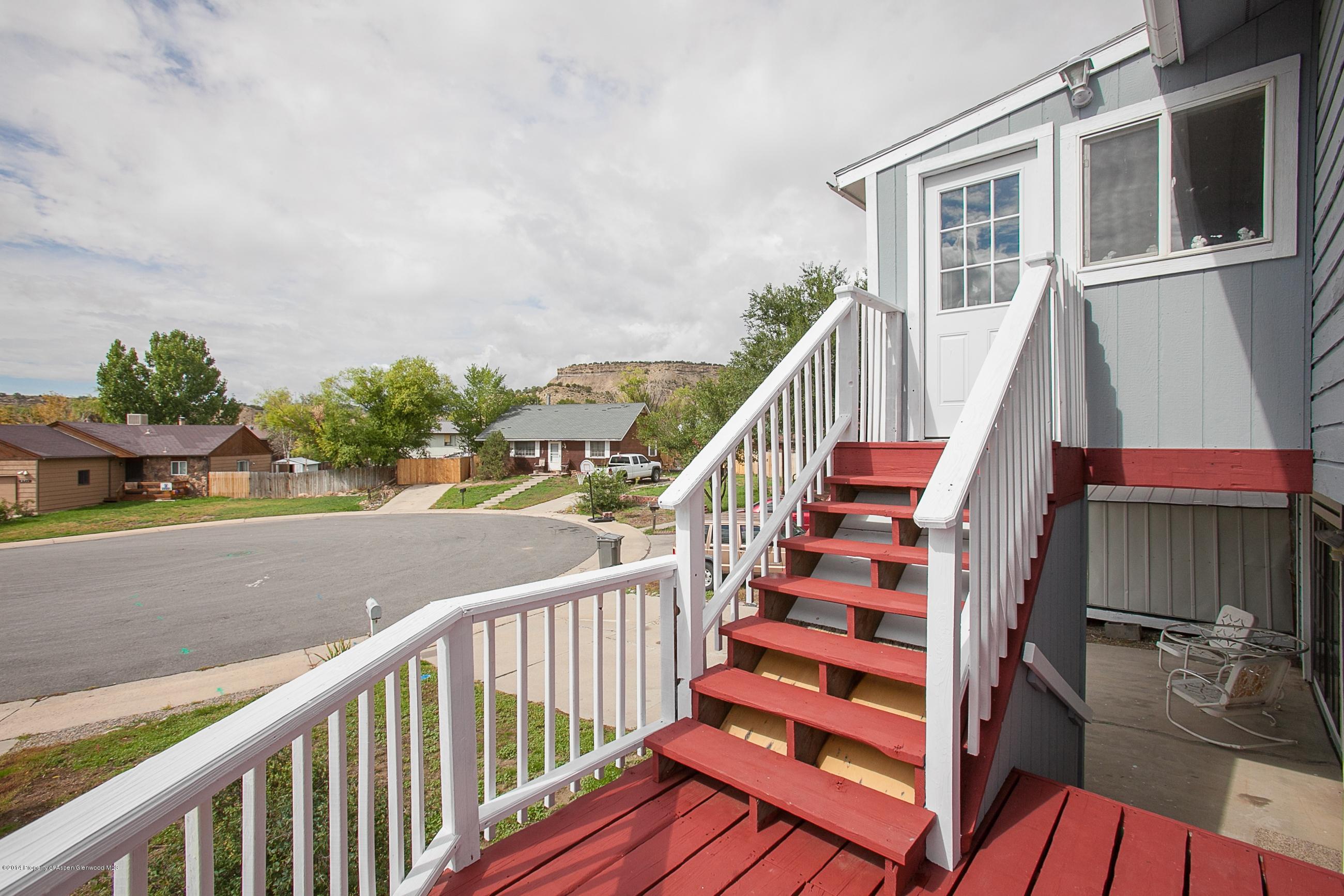 2804 Rail Avenue Rifle, CO 81650 - Photo 3 of 25 20140930_2804RailAve_0003