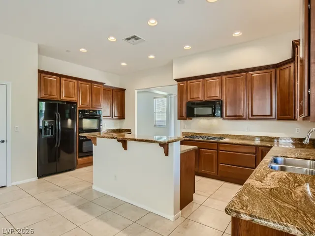 $3,000 | 3709 White Lion Lane, North Las Vegas, NV 89084