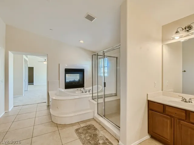 $3,000 | 3709 White Lion Lane, North Las Vegas, NV 89084