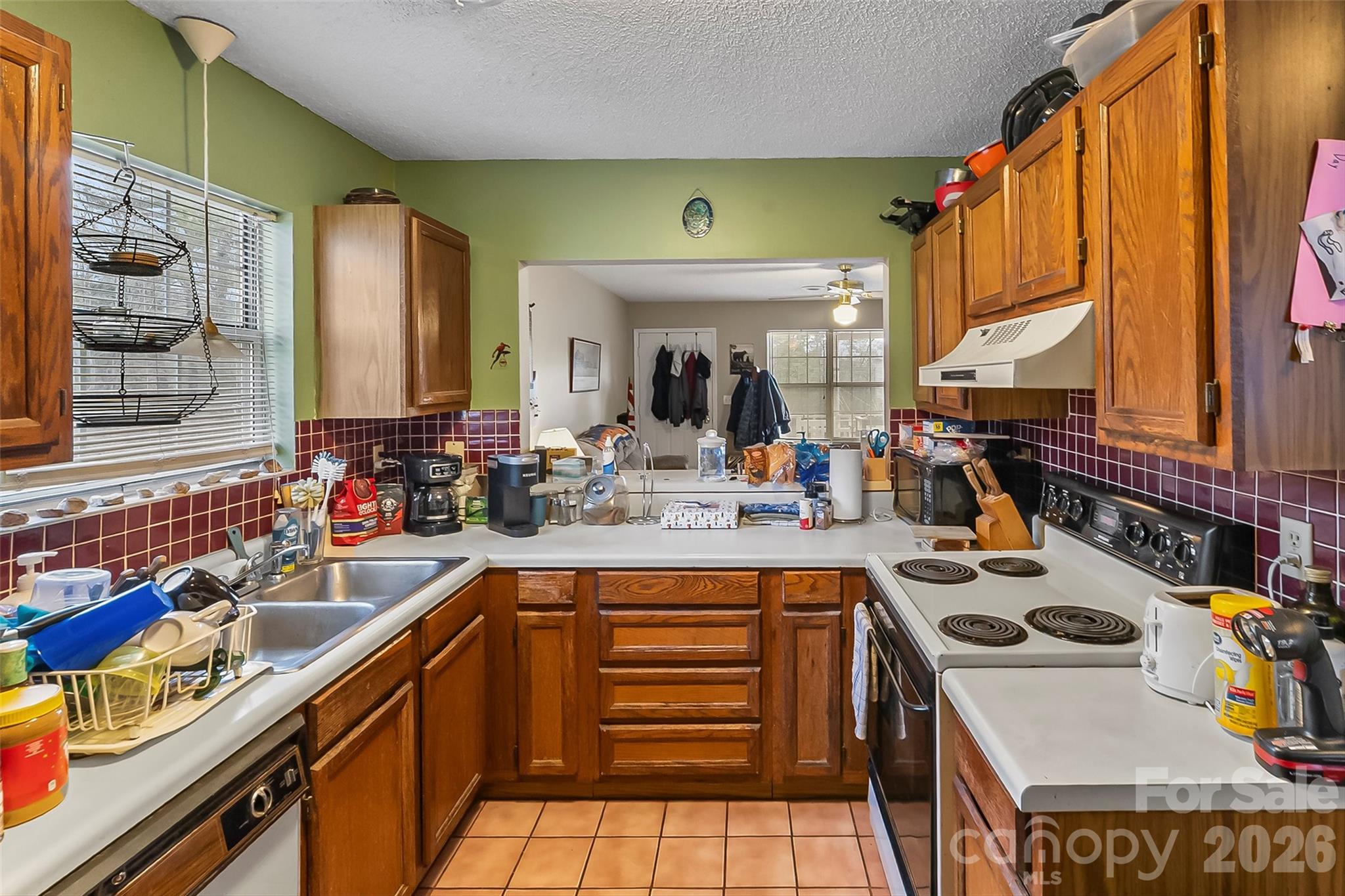 19 Rocking Porch Road Asheville, NC 28805 - Photo 5 of 12