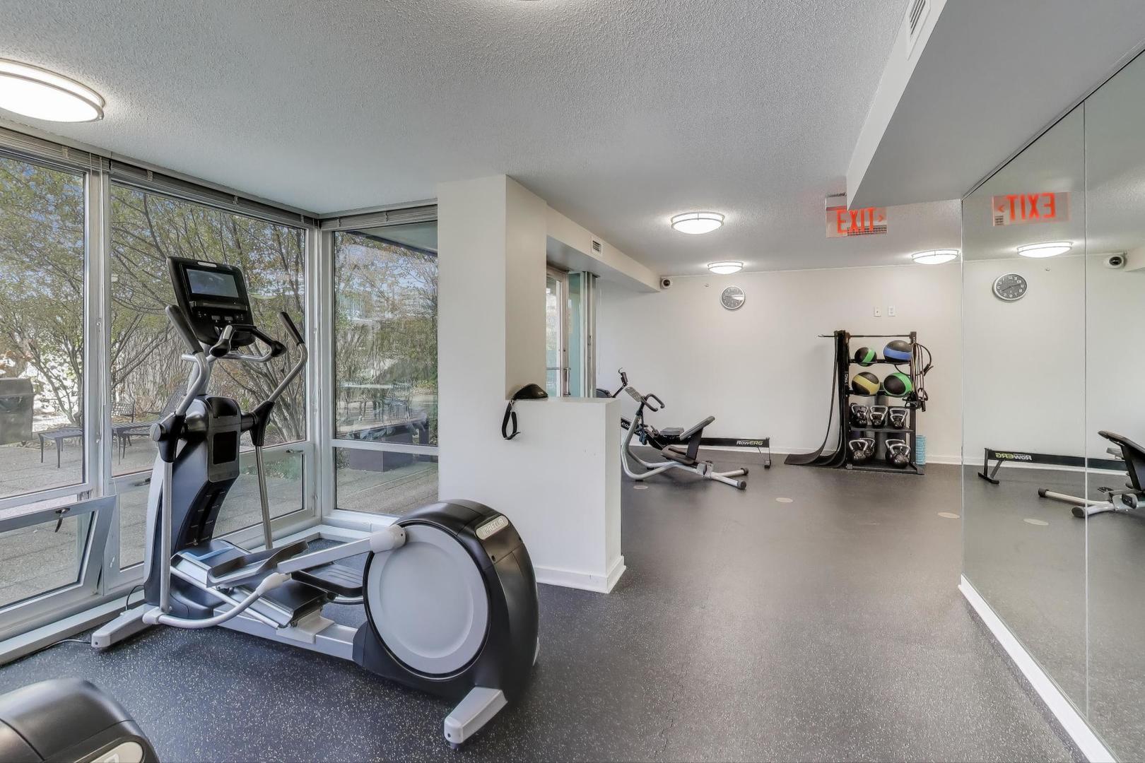 800 Elgin Road, Unit 715 Evanston, IL 60201 - Photo 28 of 30