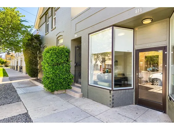 $950,000 | 818 East 20th Avenue, Denver, CO 80205