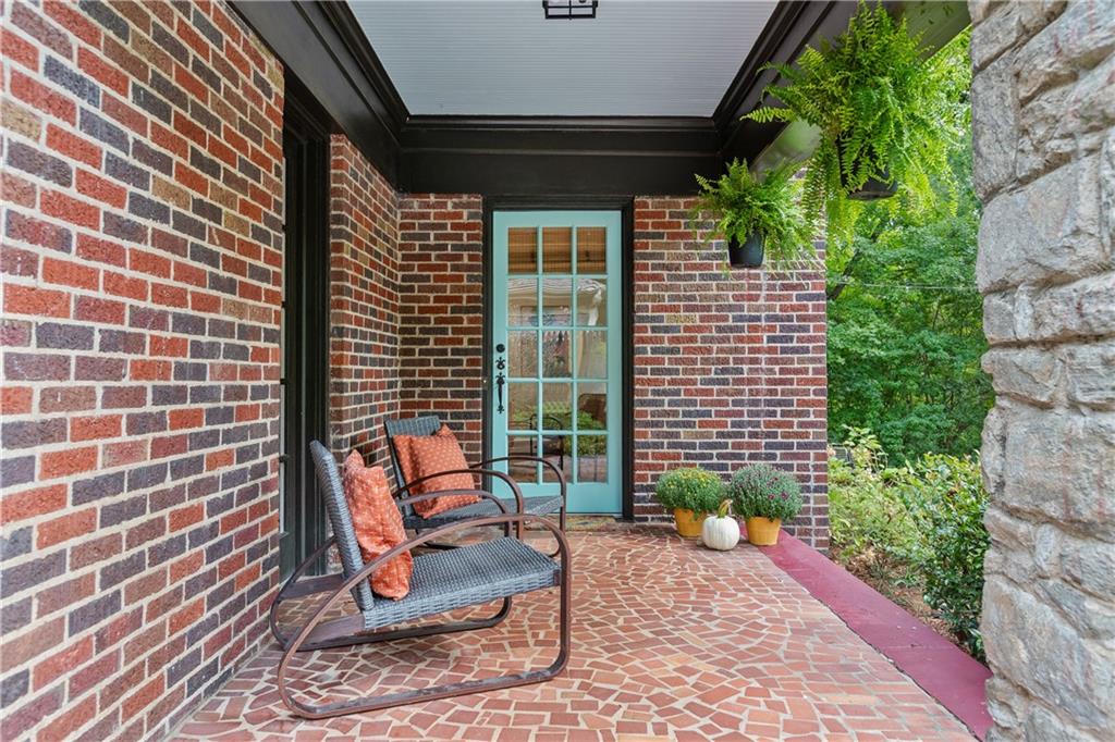 244 Winnona Drive Decatur, GA 30030 - Photo 3 of 32 Gallery Image 3