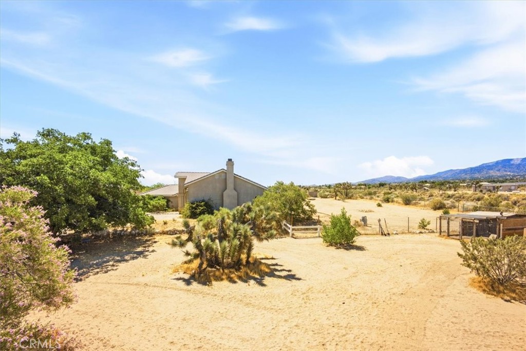1397 Sierra Road Pinon Hills, CA 92372 - Photo 8 of 49
