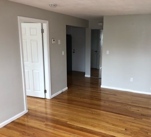 243 Lake Street, Unit 23 Waltham, MA 02451 - Photo 6 of 7