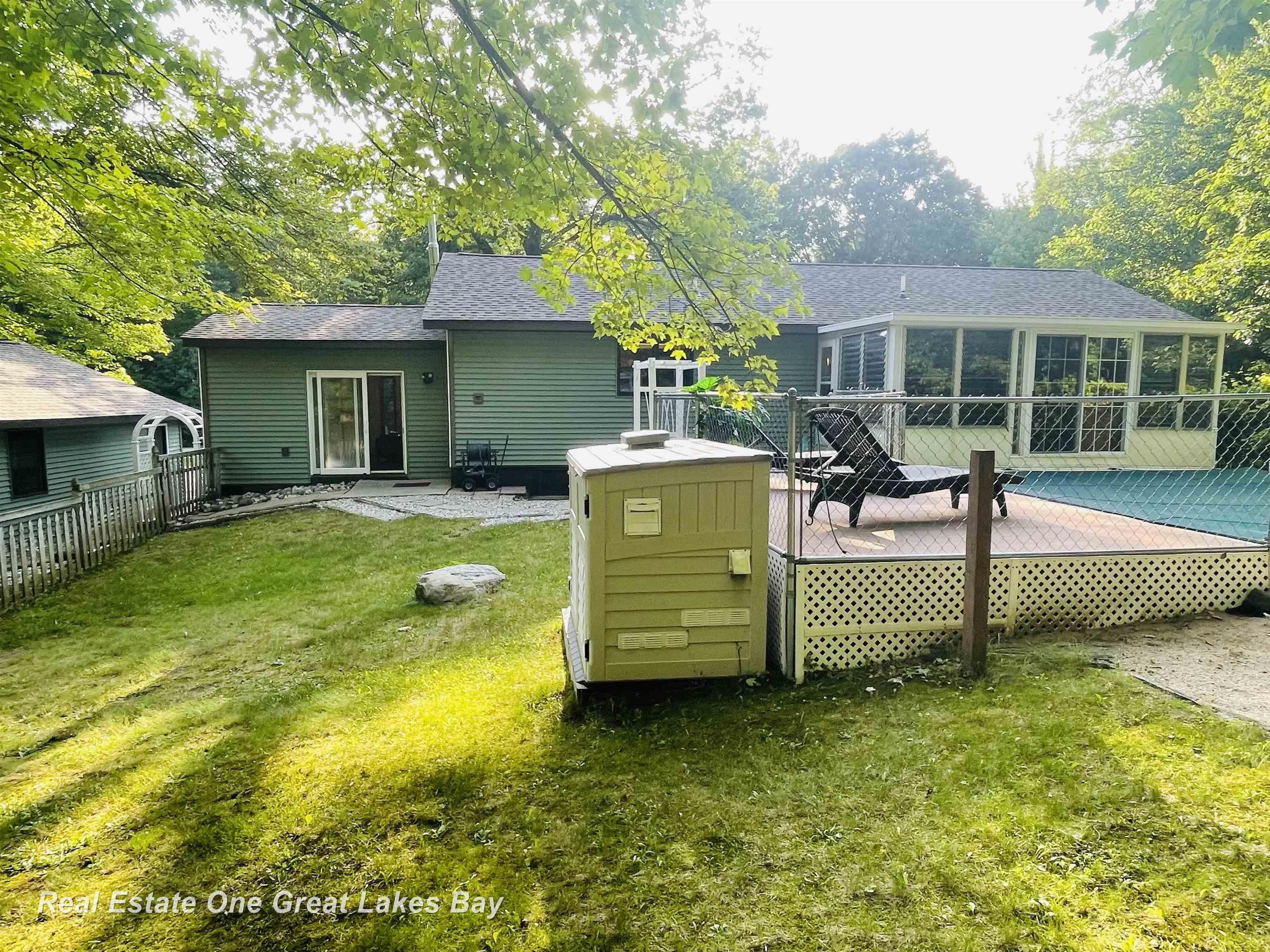 1885 Erskine Road Hemlock, MI 48626 - Photo 12 of 45
