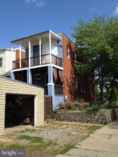 1533 A Street Northeast Washington, DC 20002 - Photo 5 of 6 Exterior (Rear)