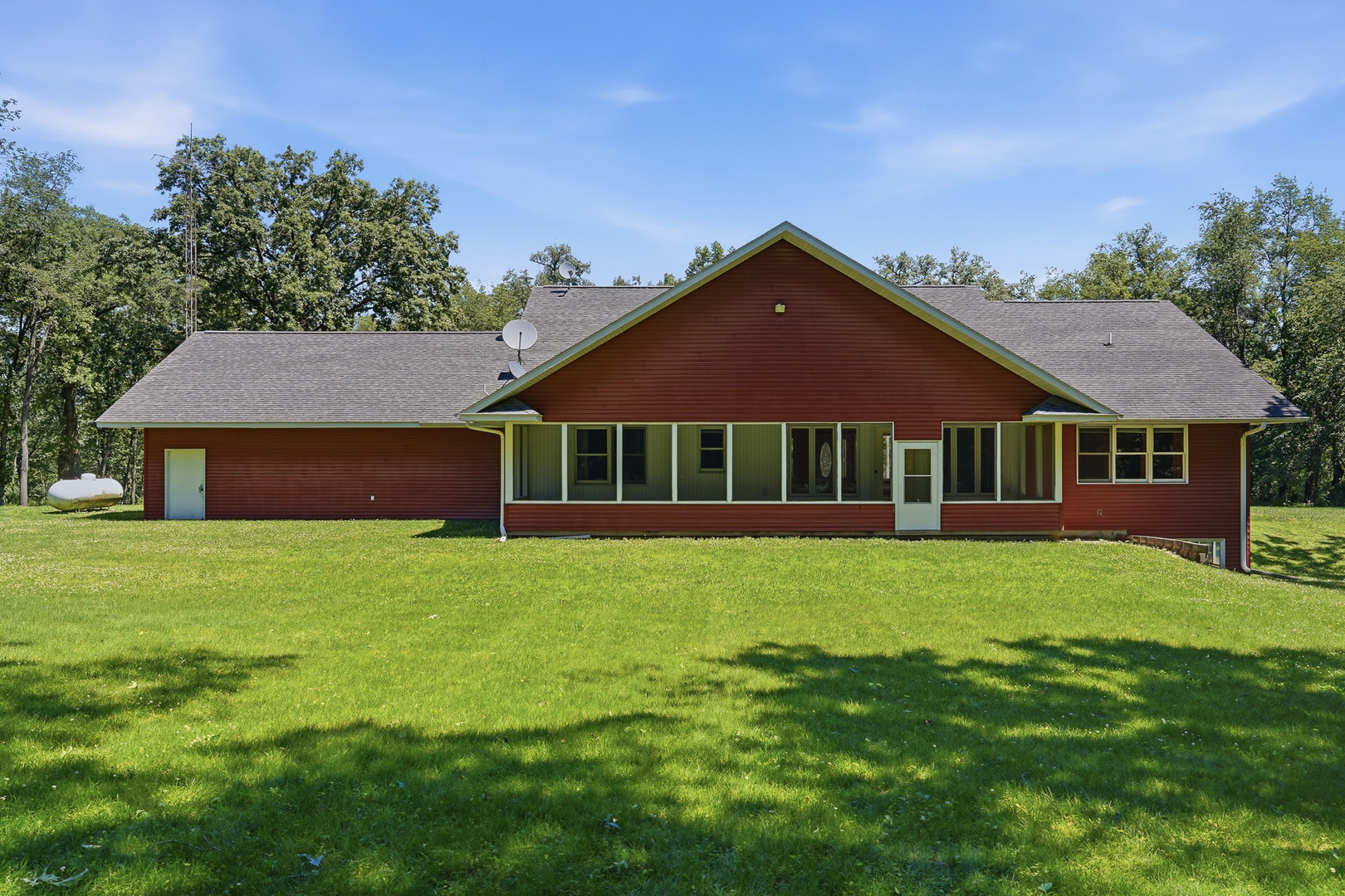 15207 Henry Road Morrison, IL 61270 - Photo 49 of 54