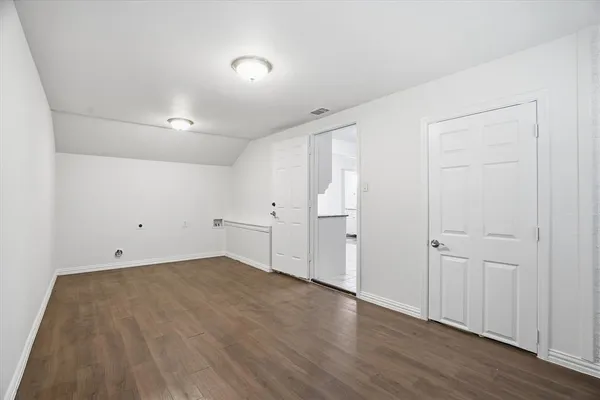 $2,495 | 6308 Malvey Avenue, Fort Worth, TX 76116