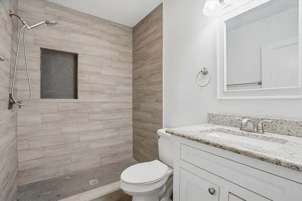 $2,495 | 6308 Malvey Avenue, Fort Worth, TX 76116
