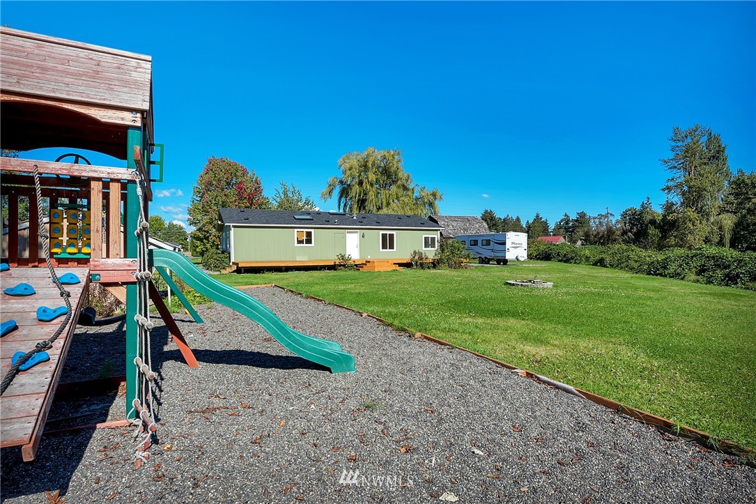 4255 Rock Road Sumas, WA 98295 - Photo 20 of 25