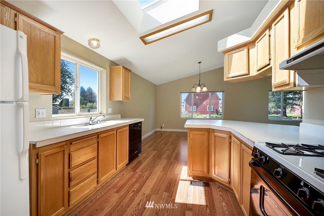 4255 Rock Road Sumas, WA 98295 - Photo 7 of 25