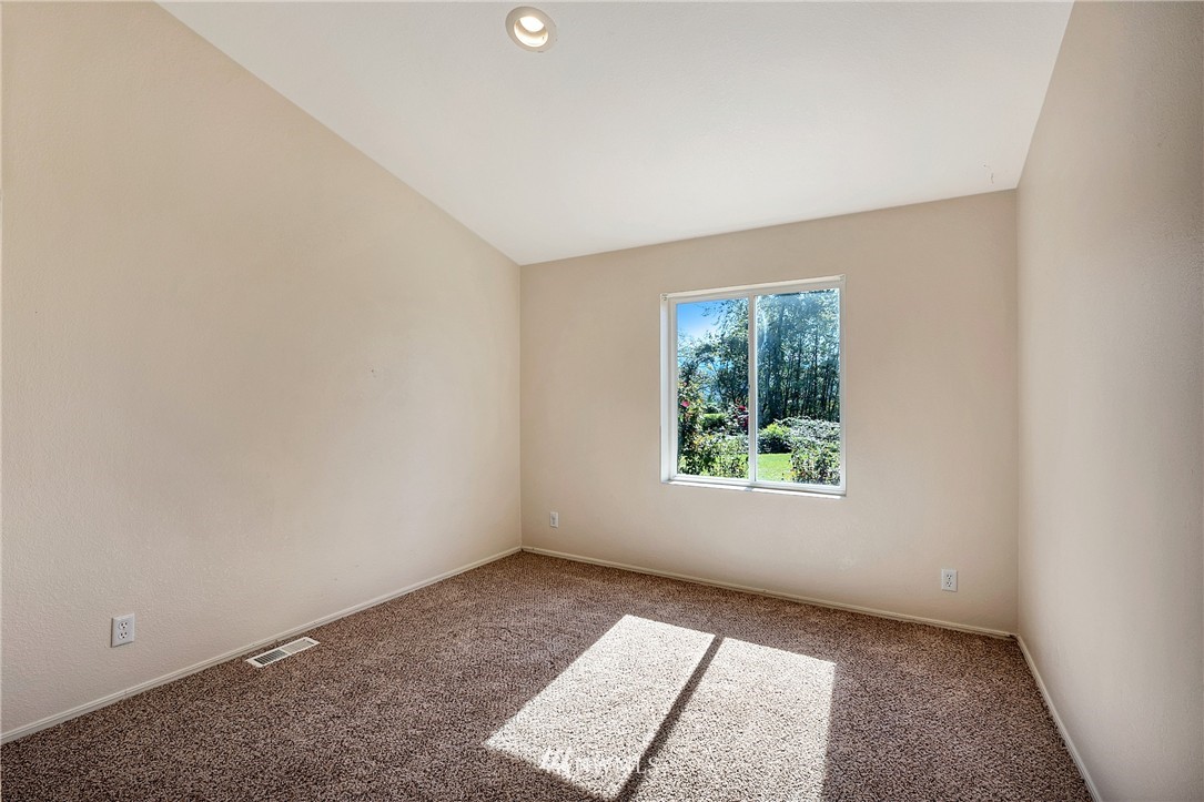 4255 Rock Road Sumas, WA 98295 - Photo 10 of 25