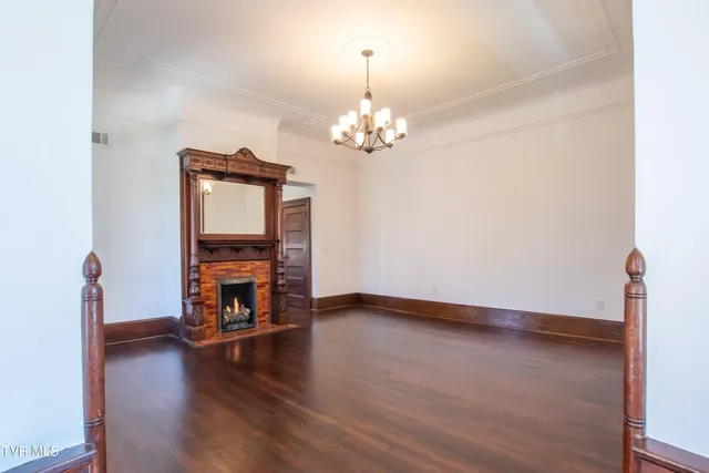 $379,000 | 805 Highland Avenue, Bristol, VA 24201