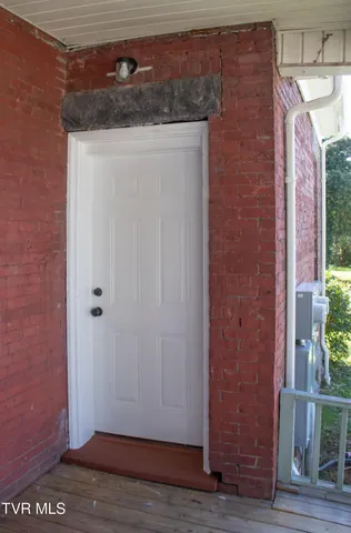 $379,000 | 805 Highland Avenue, Bristol, VA 24201