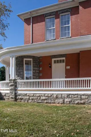 $379,000 | 805 Highland Avenue, Bristol, VA 24201