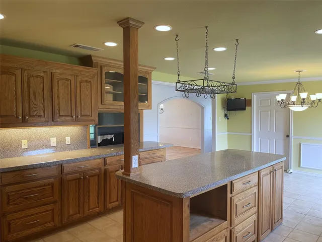 $325,000 | 121 Fcr 482, Teague, TX 75860