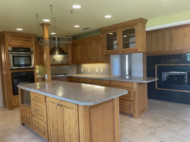 $325,000 | 121 Fcr 482, Teague, TX 75860