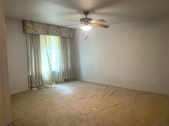 $325,000 | 121 Fcr 482, Teague, TX 75860