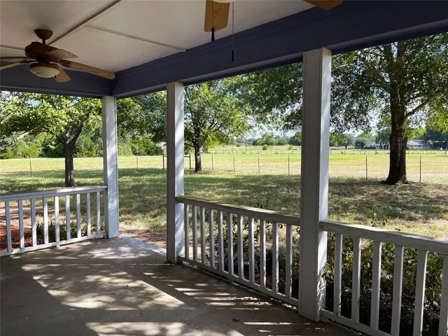 $325,000 | 121 Fcr 482, Teague, TX 75860