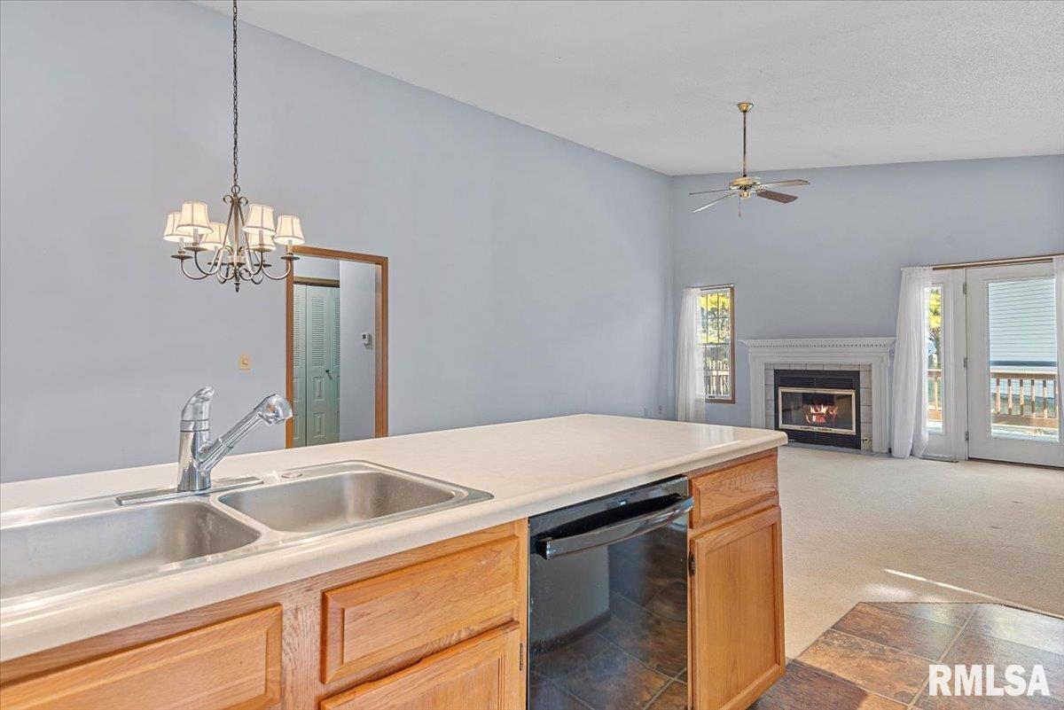 2005 Clara Mae Court Springfield, IL 62711 - Photo 11 of 24 Gallery Image 11