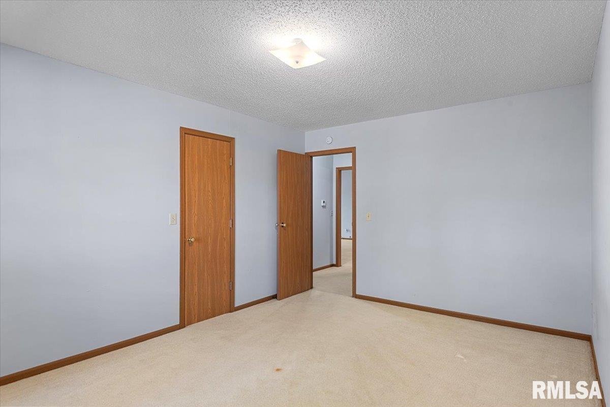 2005 Clara Mae Court Springfield, IL 62711 - Photo 18 of 24 Gallery Image 18