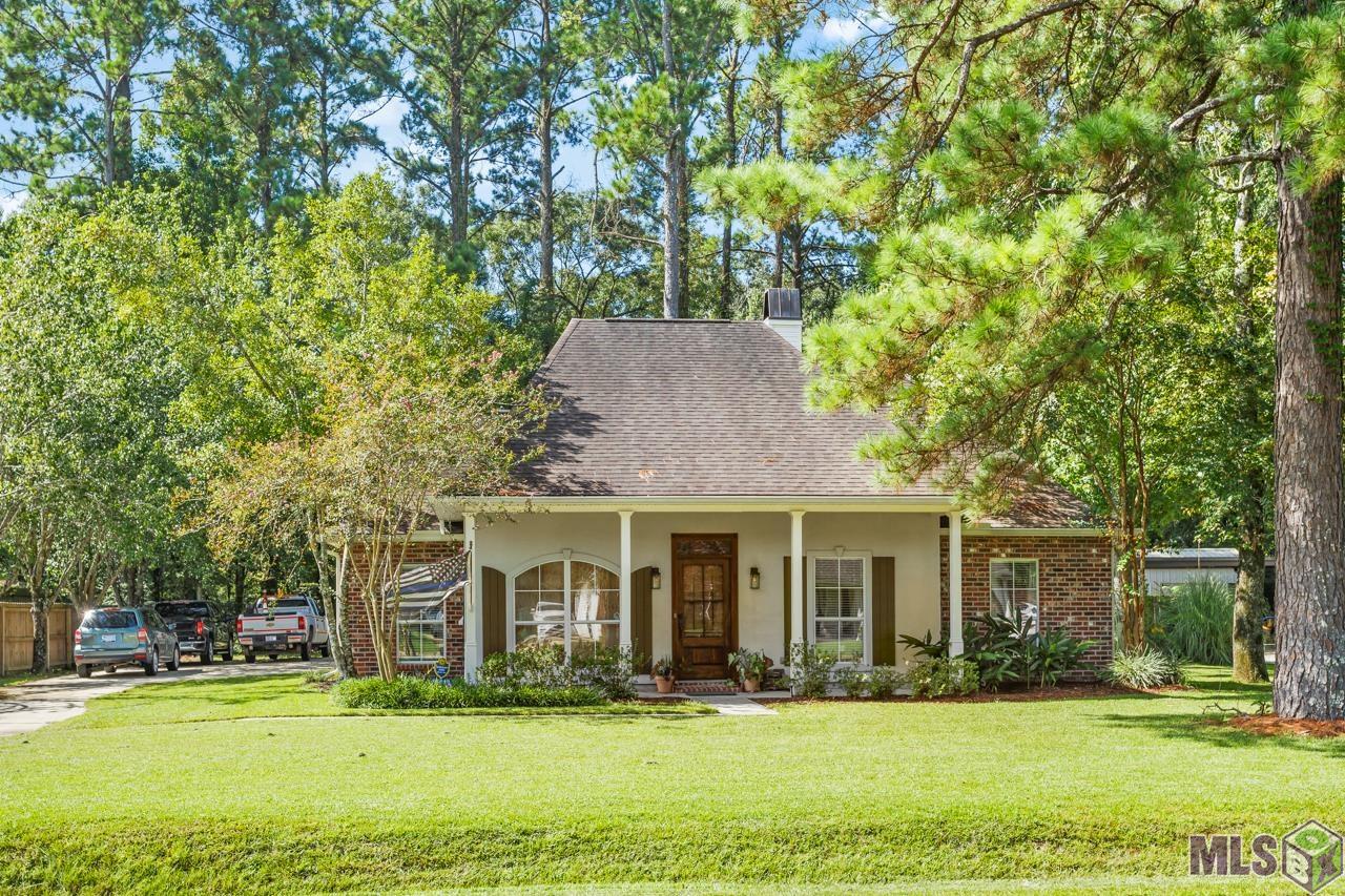 10410 Lone Pine Road Denham Springs, LA 70726 - Photo 1 of 19 Gallery Image 1