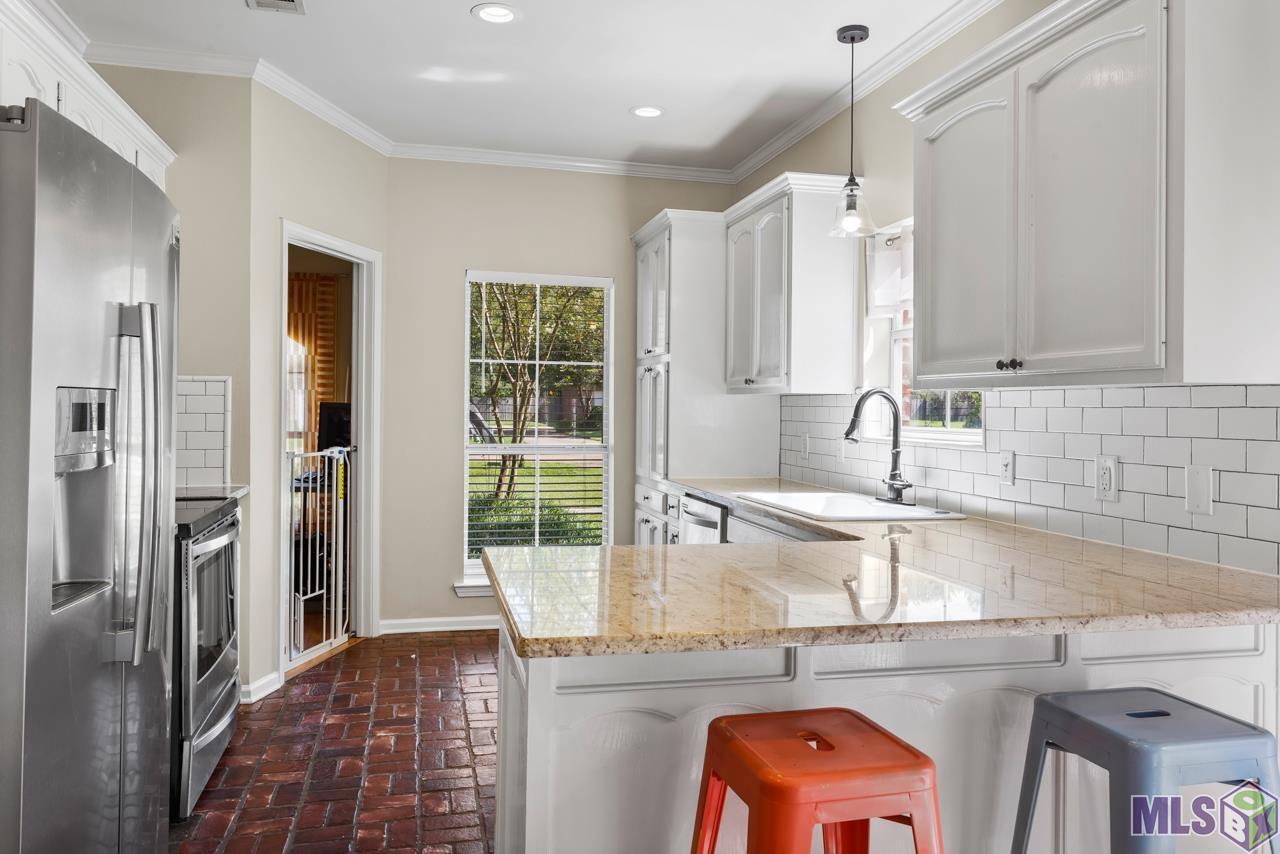 10410 Lone Pine Road Denham Springs, LA 70726 - Photo 6 of 19 Gallery Image 6