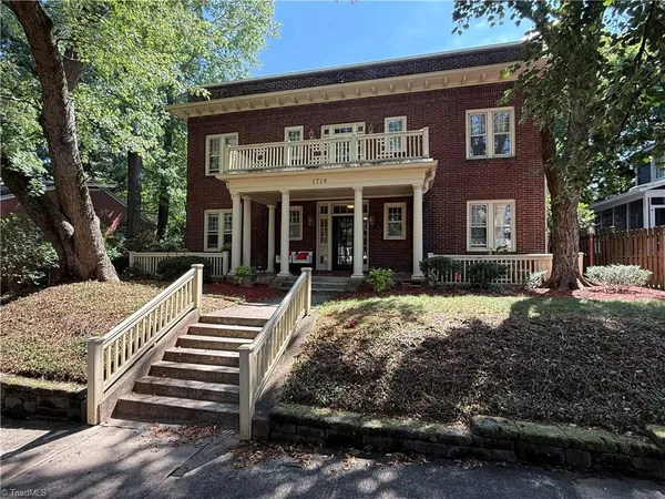 $945 | 1714 Lynwood Avenue, Unit 4, Winston-Salem, NC 27104