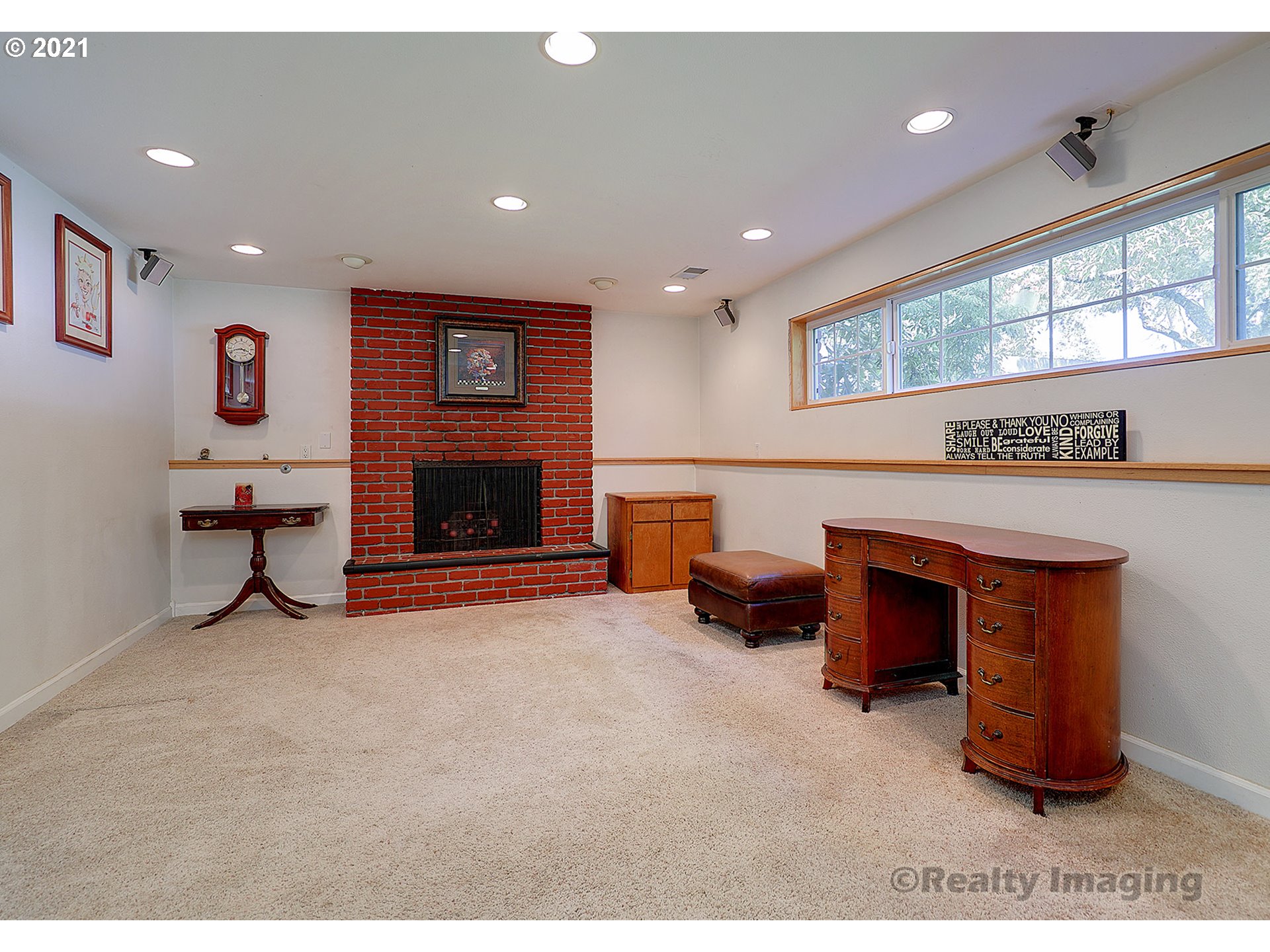 19420 Southwest Kinnaman Road Aloha, OR 97078 - Photo 21 of 32 Gallery Image 21