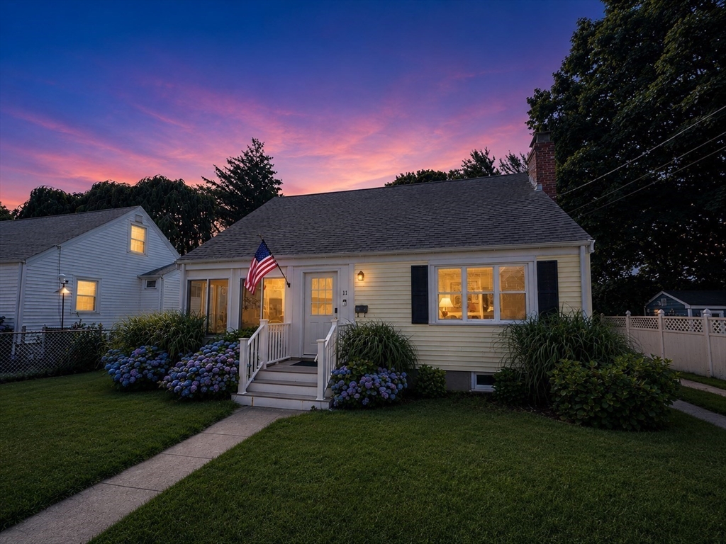 11 Grace Road Quincy, MA 02169 - Photo 5 of 33