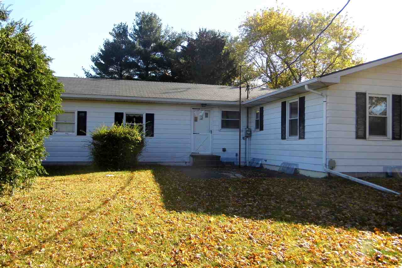 65 West 300 North Howe, IN 46746 - Photo 5 of 25