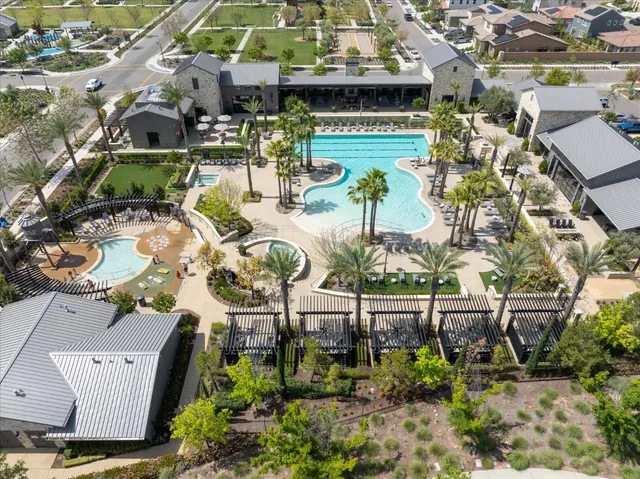 $619,000 | 668 Rock Crest Avenue, Madera, CA 93636