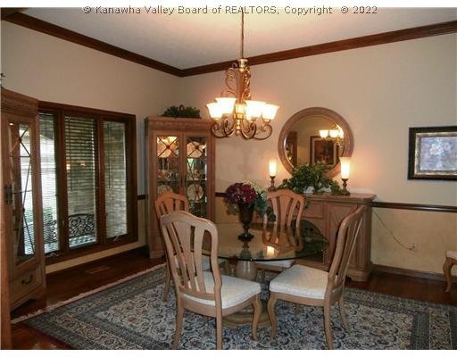 2011 Branchside Road Hurricane, WV 25526 - Photo 3 of 16 Dining Room.