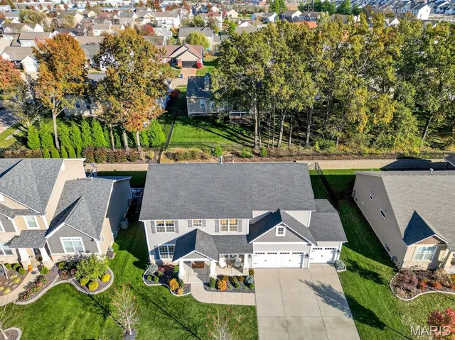 $625,000 | 415 Filipp Lane, Lake St. Louis, MO 63367
