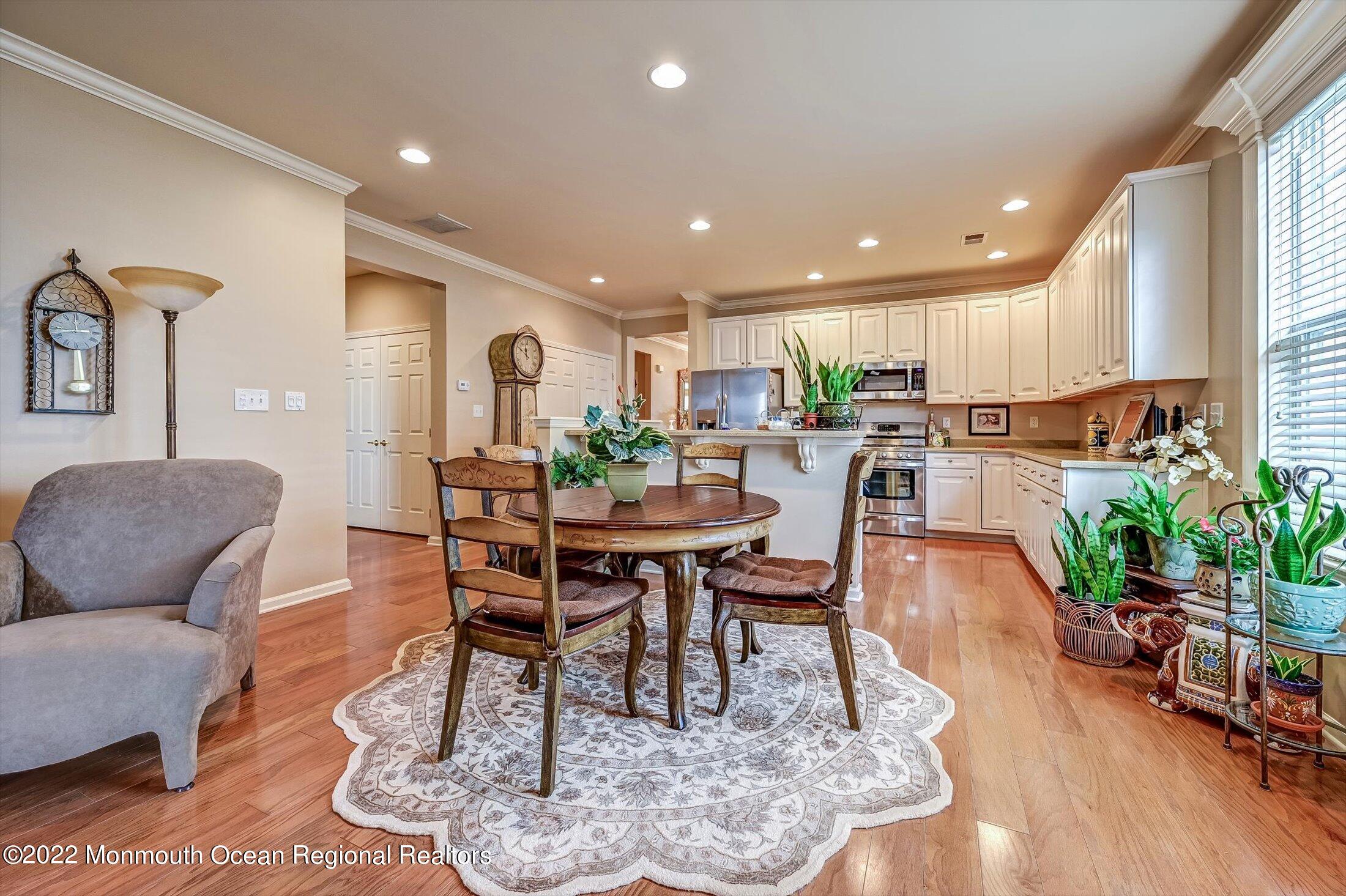 6 Lusitano Road Manalapan, NJ 07726 - Photo 18 of 52 EAT IN AREA