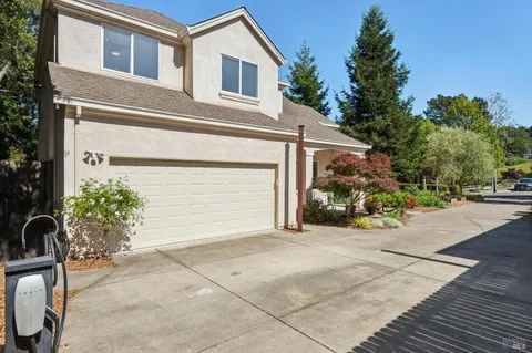$1,265,000 | 814 Cobbler Lane, Petaluma, CA 94952