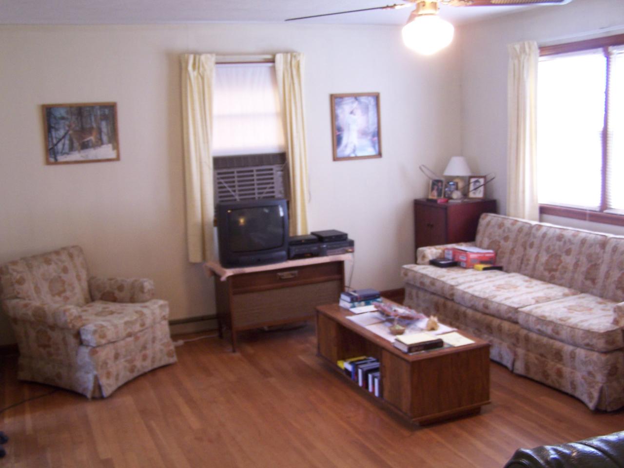 466 Bryant Road Roanoke, VA 24019 - Photo 4 of 8 Interior