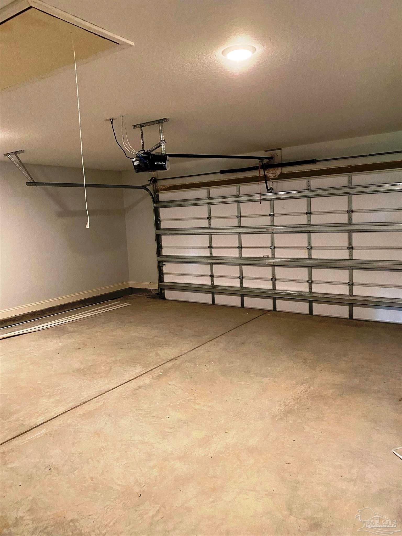 5266 South A Jones Road Milton, FL 32583 - Photo 34 of 34 Nice big garage fits larger trucks & SUV's.