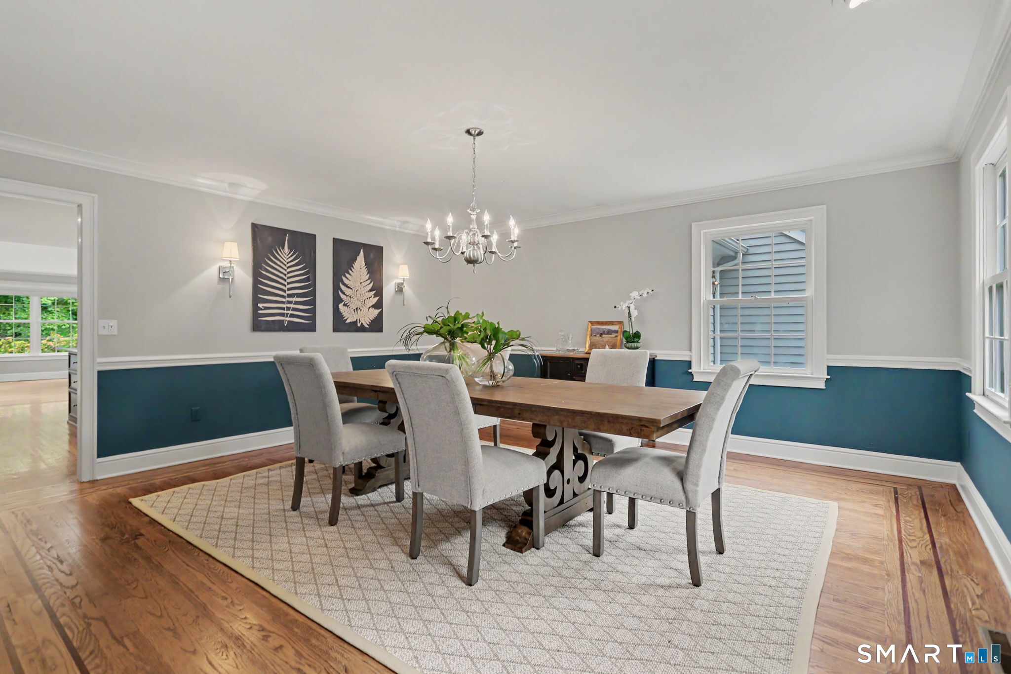 596 Silvermine Road New Canaan, CT 06840 - Photo 11 of 37 Large dining room