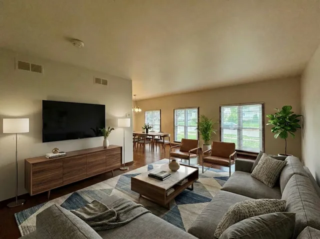 $190,000 | 18013 Park Avenue, Lansing, IL 60438