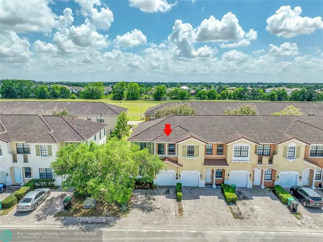 $290,000 | 1764 Southwest Via Rossa, Unit 1764, Port St. Lucie, FL 34953