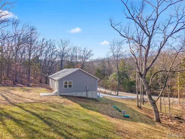 $389,000 | 6650 Shenandoah Drive, Dittmer, MO 63023