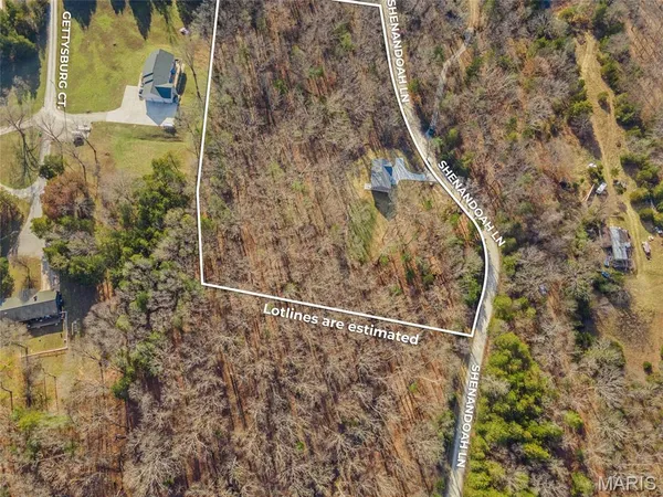 $389,000 | 6650 Shenandoah Drive, Dittmer, MO 63023