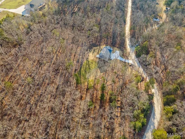 $389,000 | 6650 Shenandoah Drive, Dittmer, MO 63023