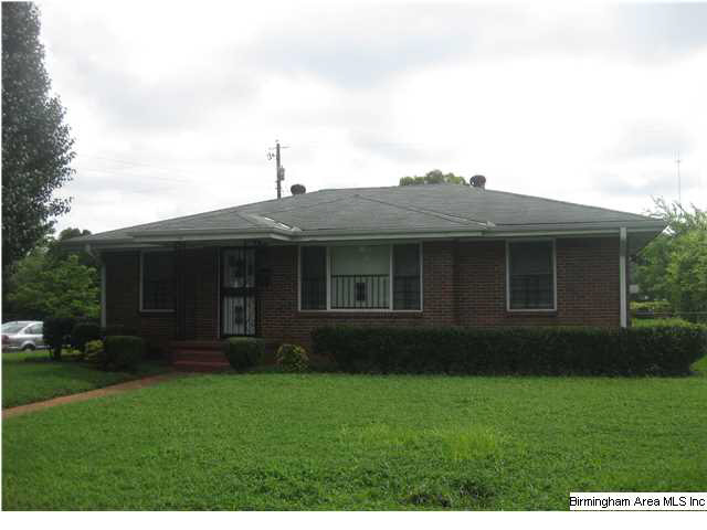 901 Center Place Southwest Birmingham, AL 35205 - Photo 2 of 2