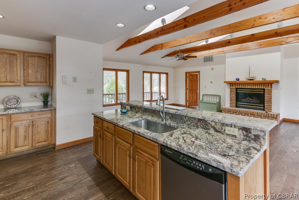 86 Moores Pointe Road Deltaville, VA 23043 - Photo 12 of 20 Gallery Image 12