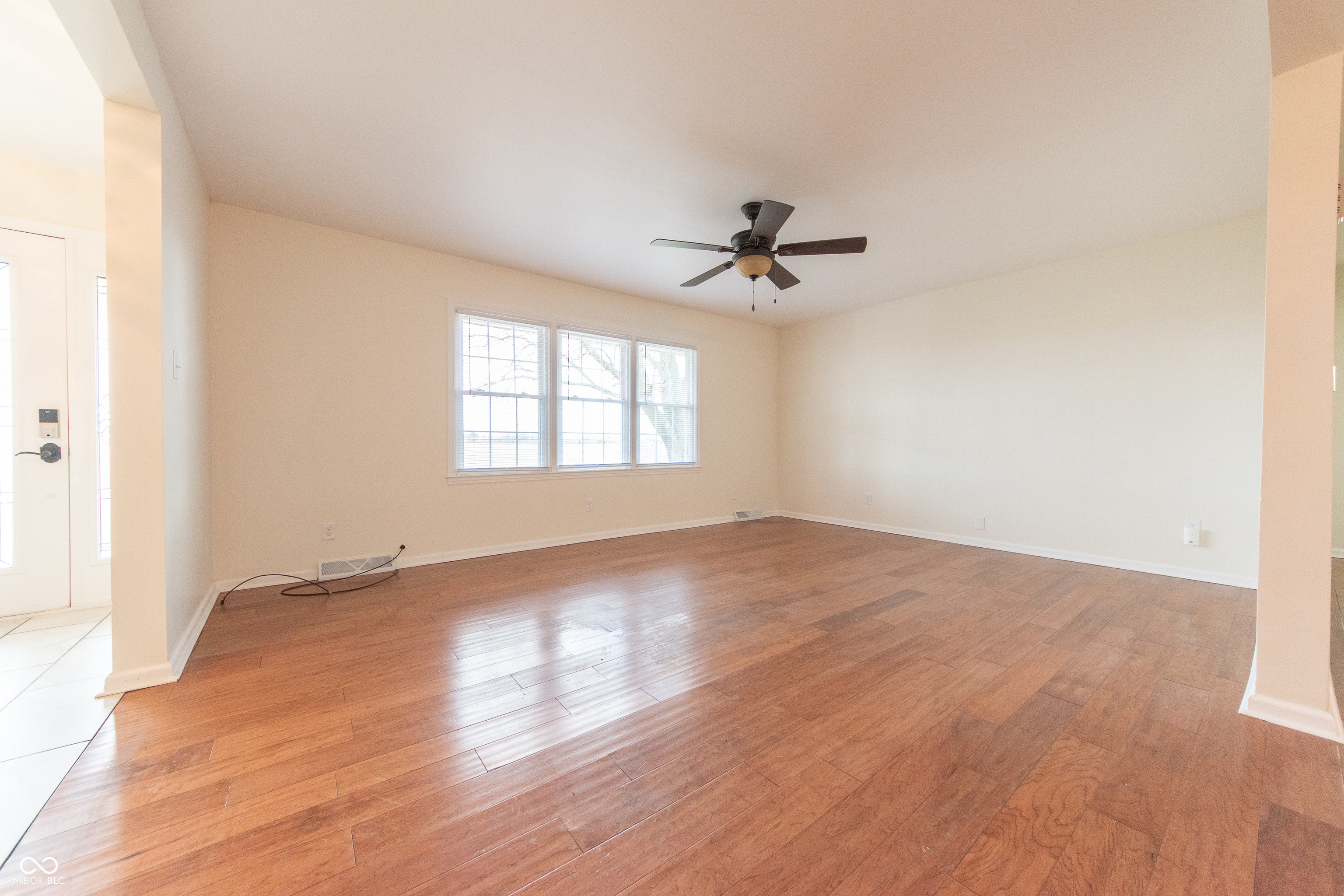 7664 South 800 East Edinburgh, IN 46124 - Photo 7 of 38